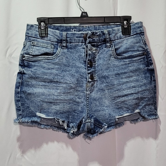 No Boundaries Juniors High-Waisted Distressed Stone Wash Jean Shorts Size 11 🐈 - Picture 4 of 12